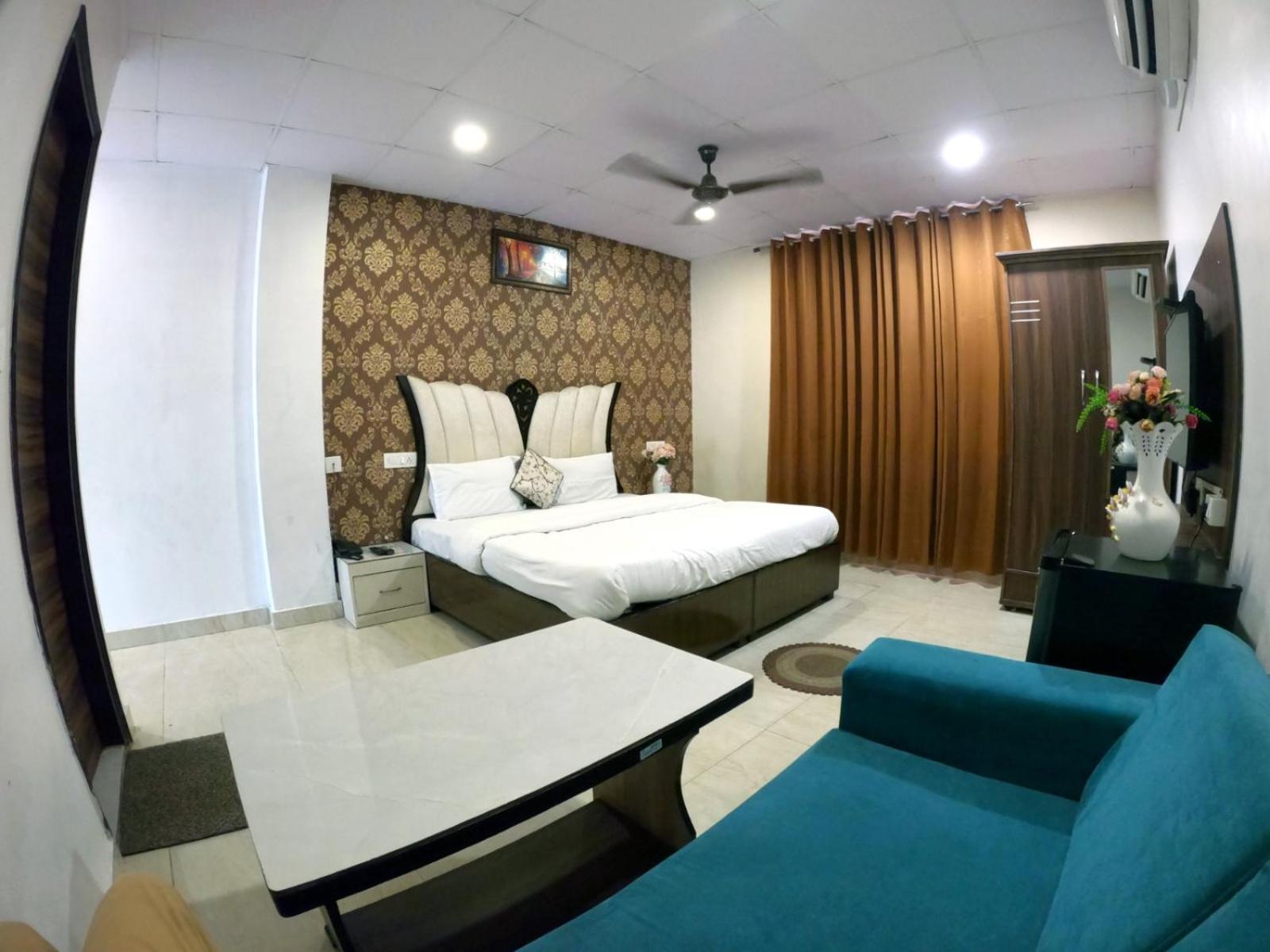 Sheela Stays Ludhiana Exterior photo