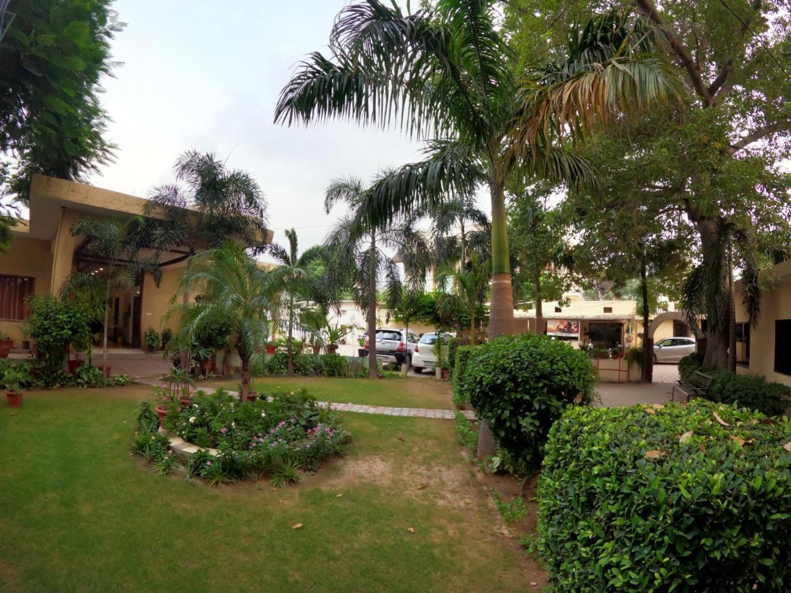 Sheela Stays Ludhiana Exterior photo