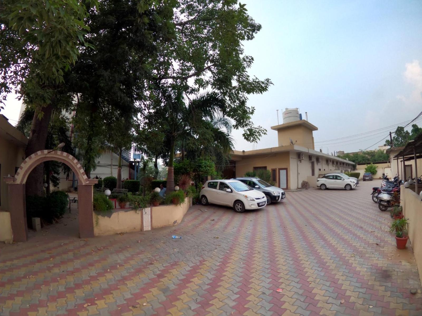 Sheela Stays Ludhiana Exterior photo