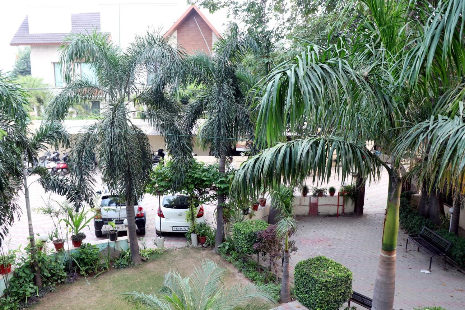 Sheela Stays Ludhiana Exterior photo