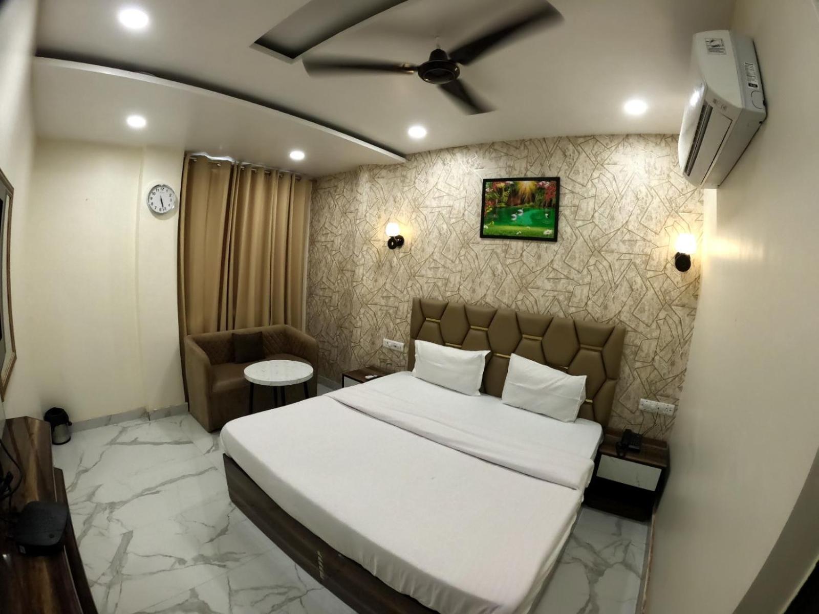 Sheela Stays Ludhiana Exterior photo